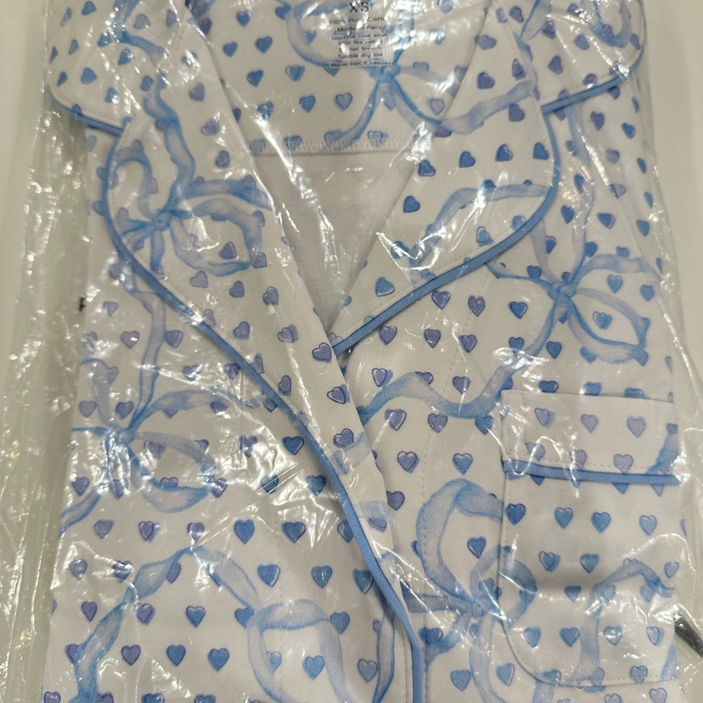 Women’s LoveShackFancy x Roller Rabbit White and Light Blue Bow-Print Pajama Set